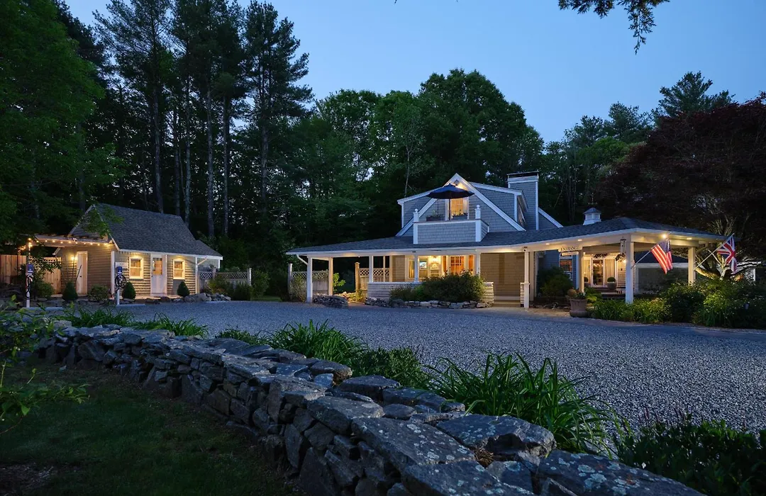 Abbey'S Lantern Hill Inn-1